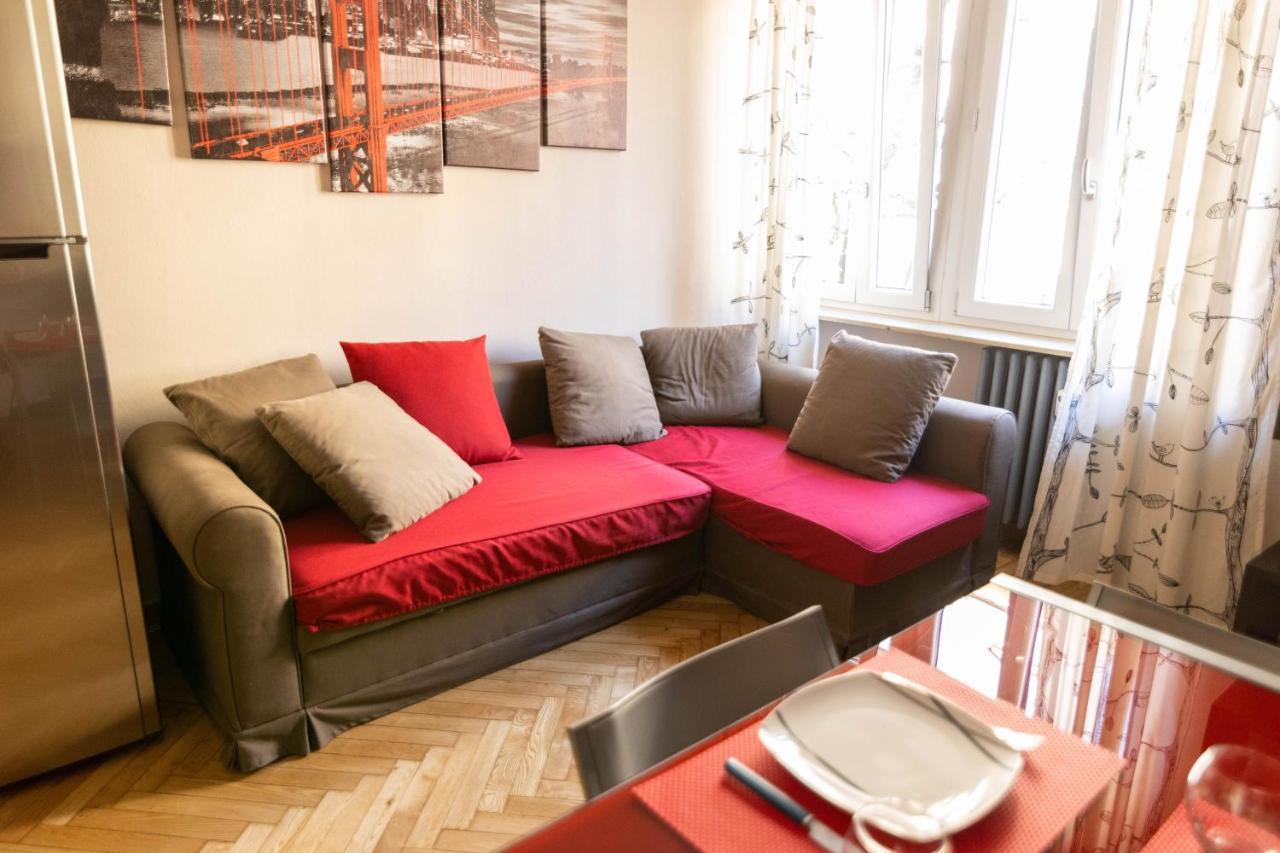 Grazioso Bilocale Comodo Ai Servizi Appartement Cuneo Buitenkant foto